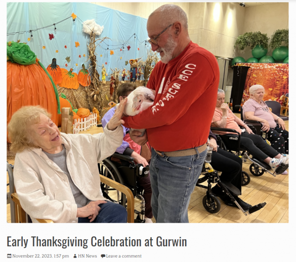 Gurwin residents welcome Tom and Martha Royal Palm Turkeys for pre-Thanksgiving turkey meet and greet!