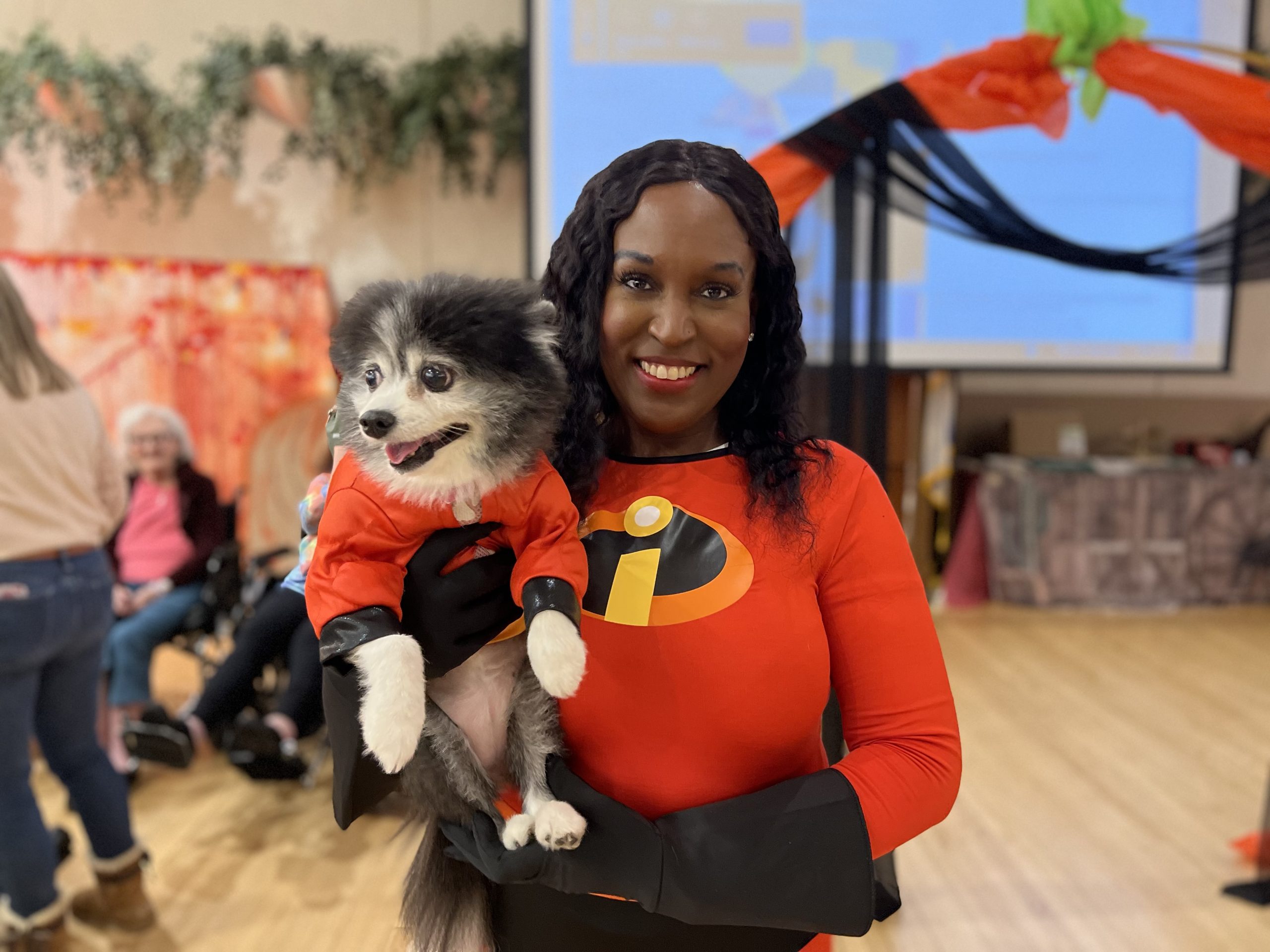 Gurwin Center Hosts 1st Ever Halloween Dog Parade for Residents